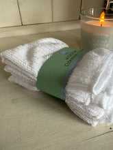 Load image into Gallery viewer, Microfibre Face Cloths – 3 Pack Soft Cleansing Cloths | Pretty Pound