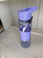Load image into Gallery viewer, Silicone Grip Water Bottle 700ml – Straw Sports &amp; Fitness Bottle | Pretty Pound