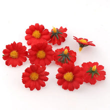 Load image into Gallery viewer, 100PC/lot  2.5cm Mini Daisy Decorative Flower Artificial Silk Flowers Party Wedding Decoration Home Decor(without stem) Cheaper