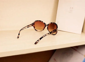 2019 High Quality Women Sunglasses Luxury Fashion Summer Sun Glasses Women's Vintage Sunglass Goggles Eyeglasses R167
