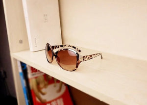 2019 High Quality Women Sunglasses Luxury Fashion Summer Sun Glasses Women's Vintage Sunglass Goggles Eyeglasses R167