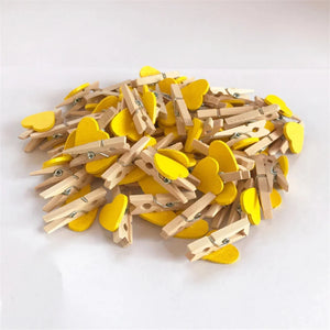 50pcs/lot Red Heart Love Wooden Clothes Photo Paper Peg Pin Mini Clothespin Postcard Clips Home Wedding Decoration Stationery