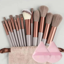 Load image into Gallery viewer, Makeup Brush Set Soft Fluffy Professiona Cosmetic Foundation Powder Eyeshadow Kabuki Blending Make Up Brush Beauty Tool Makeup
