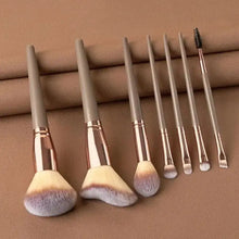 Load image into Gallery viewer, Makeup Brush Set Soft Fluffy Professiona Cosmetic Foundation Powder Eyeshadow Kabuki Blending Make Up Brush Beauty Tool Makeup