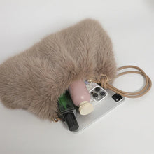 Load image into Gallery viewer, Women&#39;s Autumn and Winter Handbag Imitation Fur Fashion Hundred with Plush Bag Solid Color Large Capacity Zipper Shoulder Bag