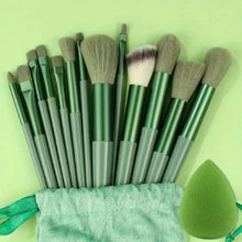 Load image into Gallery viewer, Makeup Brush Set Soft Fluffy Professiona Cosmetic Foundation Powder Eyeshadow Kabuki Blending Make Up Brush Beauty Tool Makeup