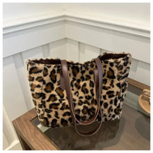 Load image into Gallery viewer, Vintage Fashion Leopard Print Versatile Winter New Women&#39;s Bags Lady Plush Texture Temperament Generous Handbag Shoulder