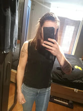 Load image into Gallery viewer, 1pcs Summer New Fashion Knitted Vests O-neck Sleeveless Casual Thin Tops