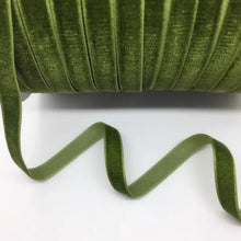 Load image into Gallery viewer, 5 Yards 3/8&quot;(10mm) Velvet Ribbon Wedding Party Decoration Handmade  Gift Wrapping Hair Bows DIY Christmas
