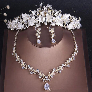 4Pcs/Set Bridal Headwear Set Crown Necklace Earrings Four Piece Classic Tiaras Suitable for Women's Wedding and Birthday Parties